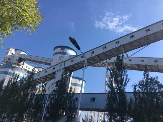 内蒙古鄂尔多斯市***煤厂